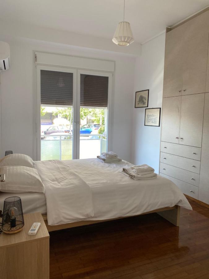 Galaxy Home Spacious & Renovated Apartment アテネ エクステリア 写真